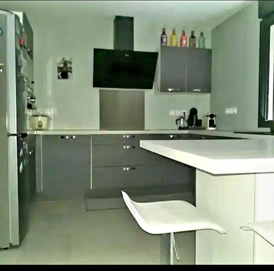 Chambre Privee Dans Maison لو تامبون المظهر الخارجي الصورة
